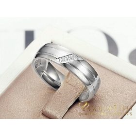 Stainless steel ring with stone